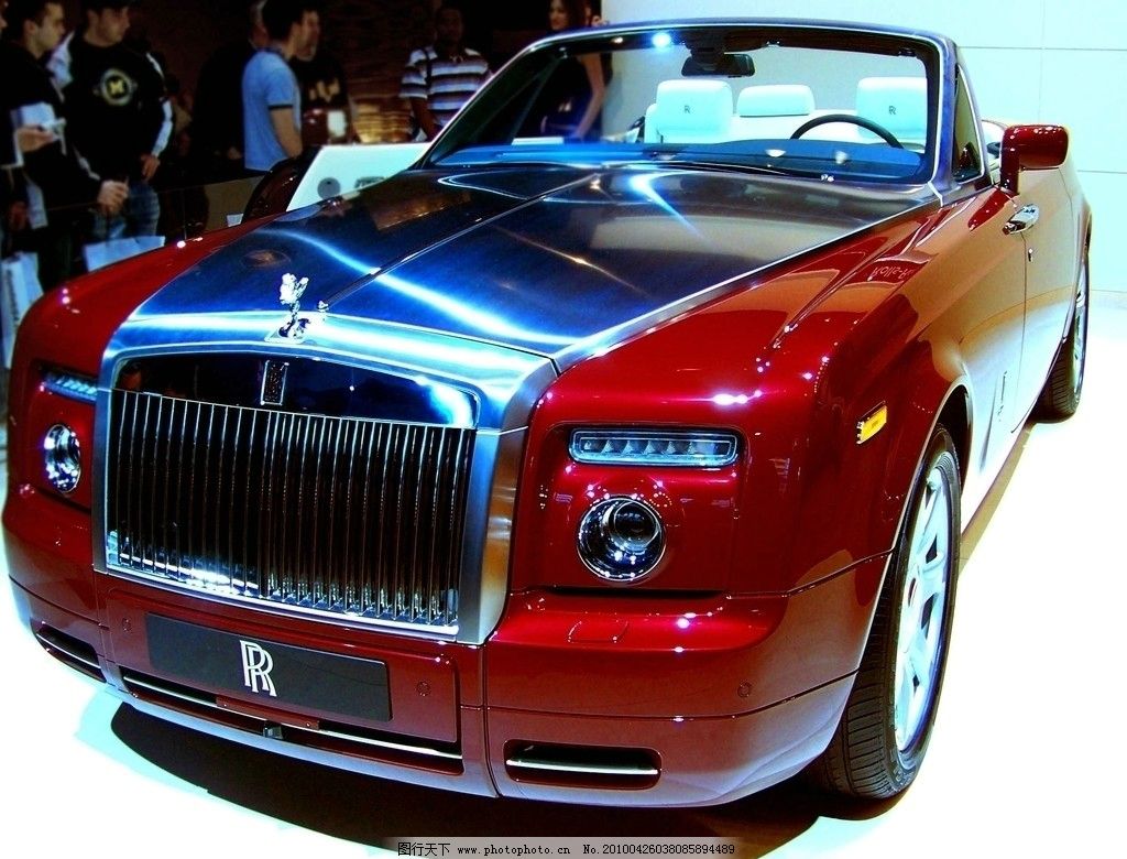 劳斯莱斯红色幻影跑车图片