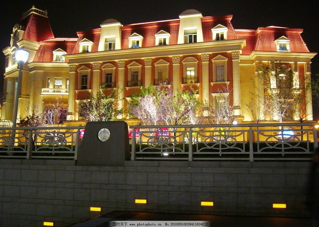 金色欧式楼 海河亲水平台 金湾广场 欧式建筑 美丽灯光 建筑摄影 建筑