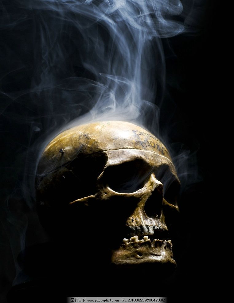 梦见鬼是什么意思?深度解析梦境中的幽灵现象 梦见鬼是什么意思?深度解析梦境中的幽灵现象